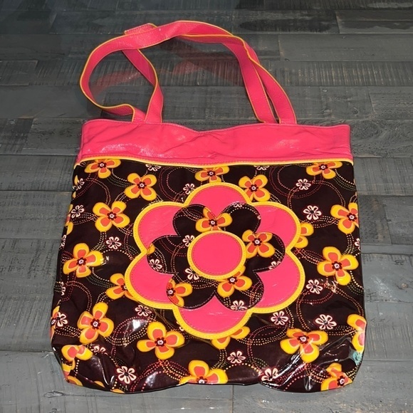 Vera Bradley Handbags - Vera Bradley Frill Buttercup Shoulder Medium Floral Tote